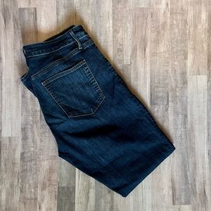Loft Women’s Curvy Boot Cut Jeans Size 31/12